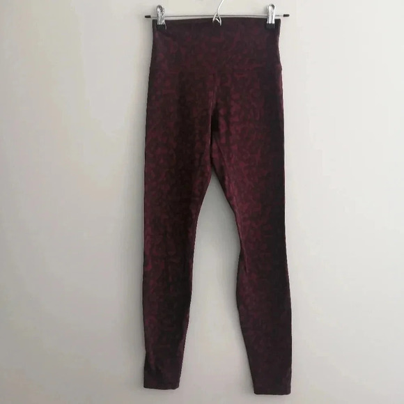 Lululemon Align Leggings High Rise 28" Burgundy Red Camo Print Size 4 - Picture 3 of 16
